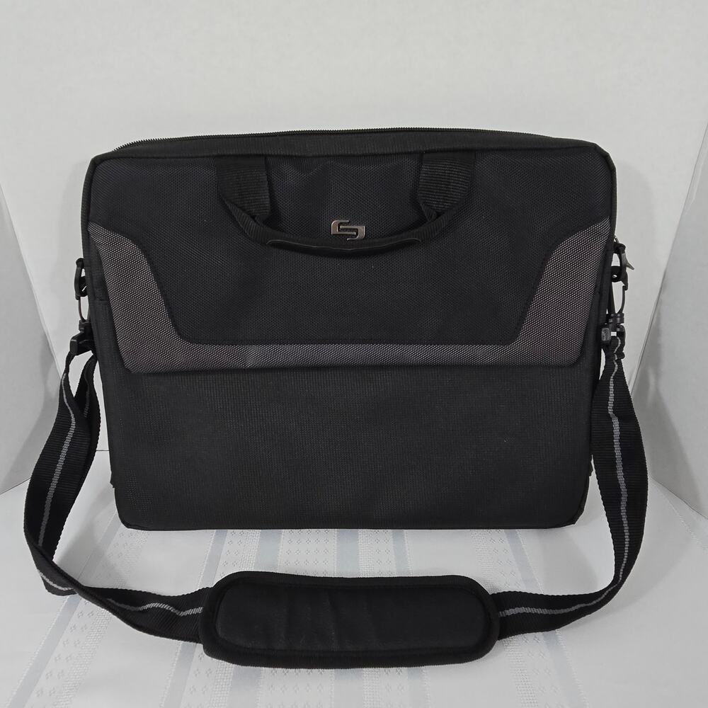 Solo Flatiron Laptop Messenger Shoulder Strap Zippered Black Unisex Bag - NEW